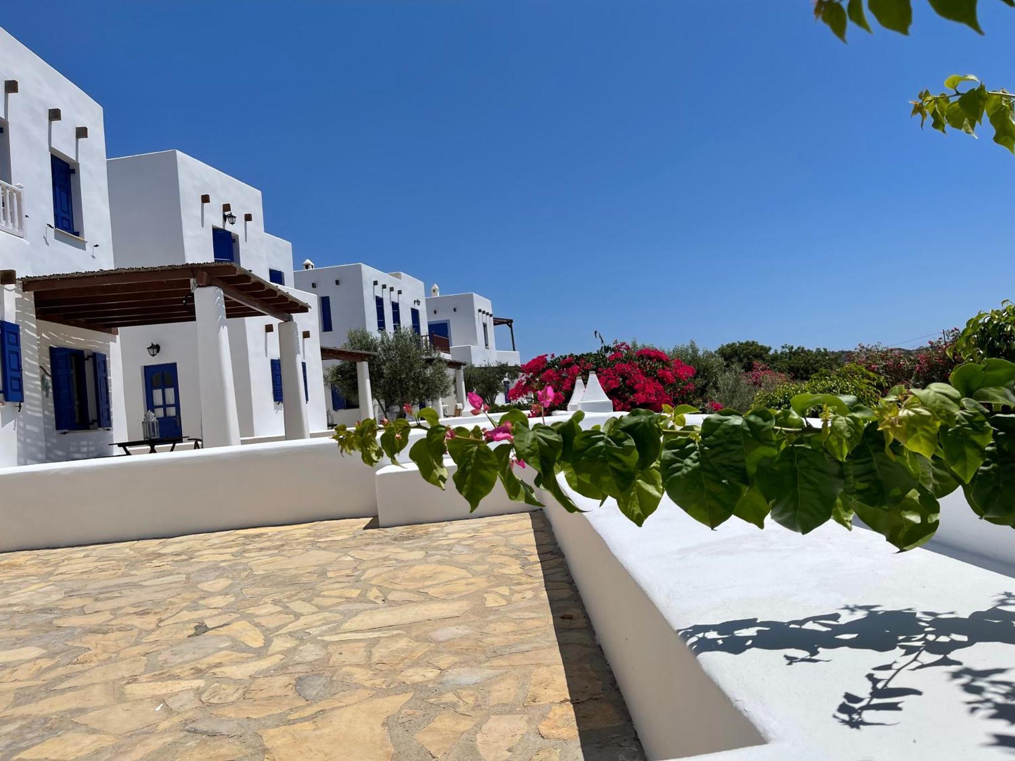 Niriedes Villas リプシ エクステリア 写真