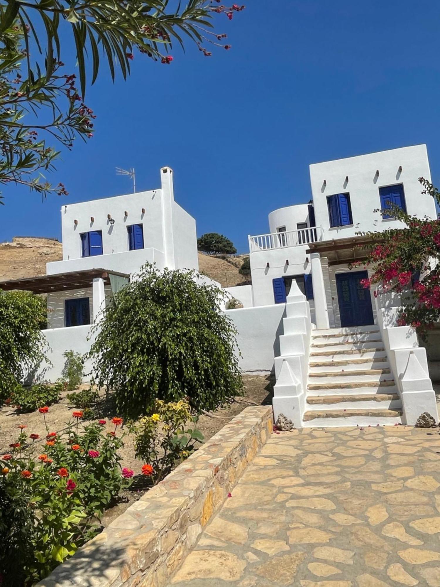 Niriedes Villas リプシ エクステリア 写真